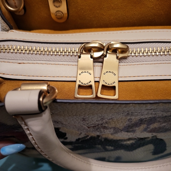 Coach Rogue and matching wallet - Picture 13 of 14